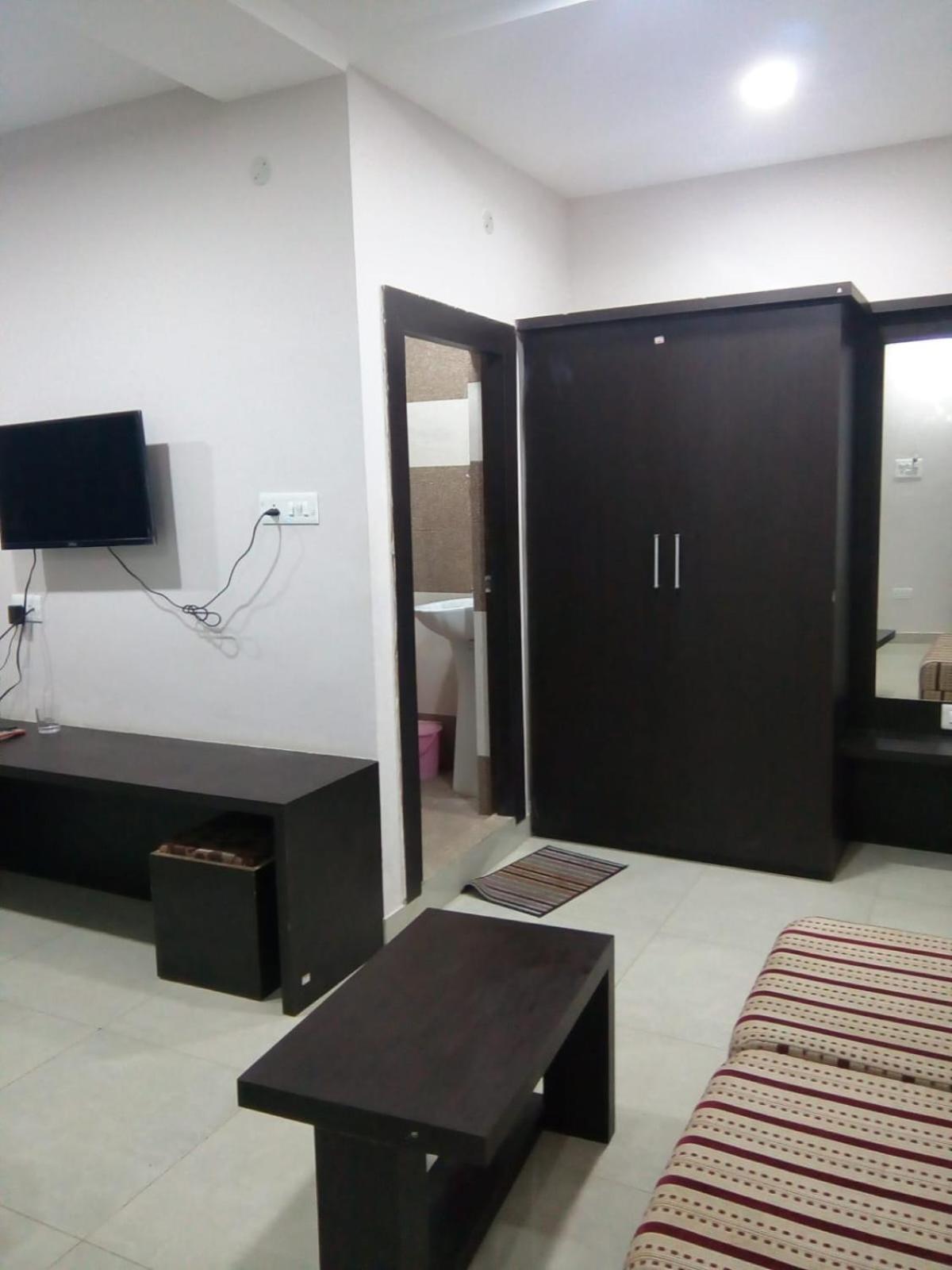 Hotel Indraprasth Balangir Ngoại thất bức ảnh